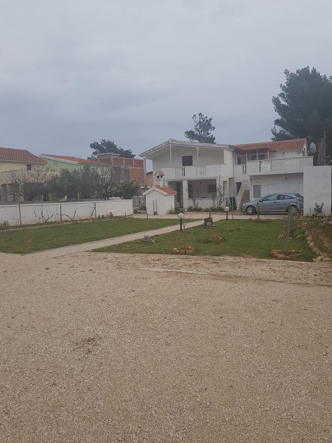 Apartments Mas-Rafaj Vir Exterior foto